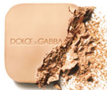 Perfect Finish Powder Foundation (Wet or Dry) 15g.